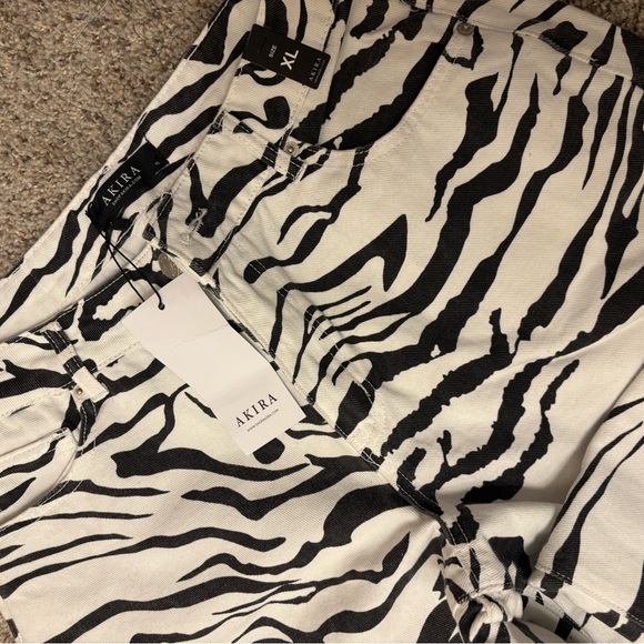 AKIRA Black and White Zebra Print Wide Leg Jeans - Picture 8 of 10